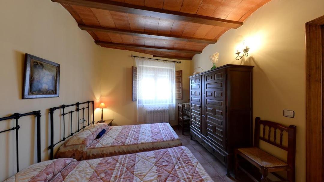 Casa Rural Las Tejas - Ideal Para Familias Y Grupos Bayubas de Abajo Esterno foto